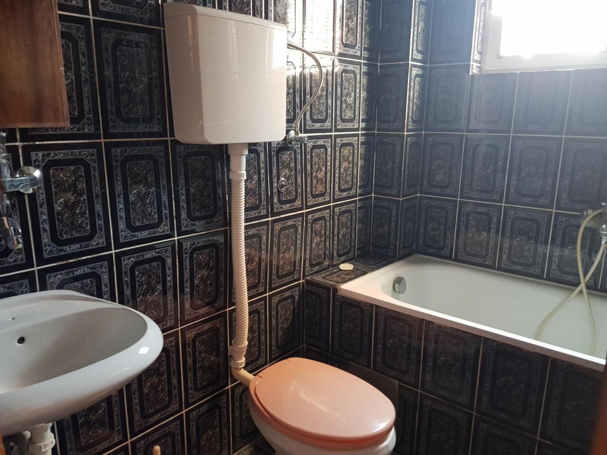 Apartments Drobni Pijesak Petrovac na moru Zimmer foto