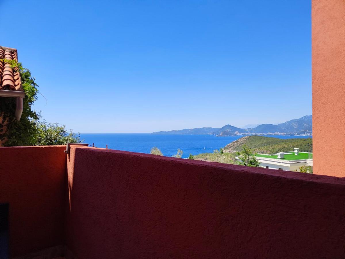 Apartments Drobni Pijesak Petrovac na moru Exterior foto